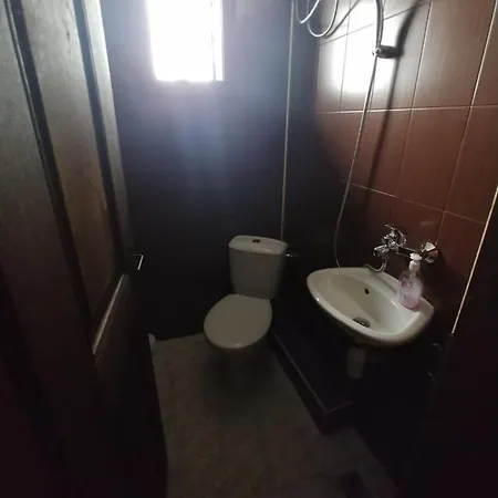 Architects House Hostel *